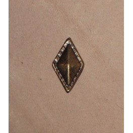 Petite pyramide, rivet décoratif 21x11mm